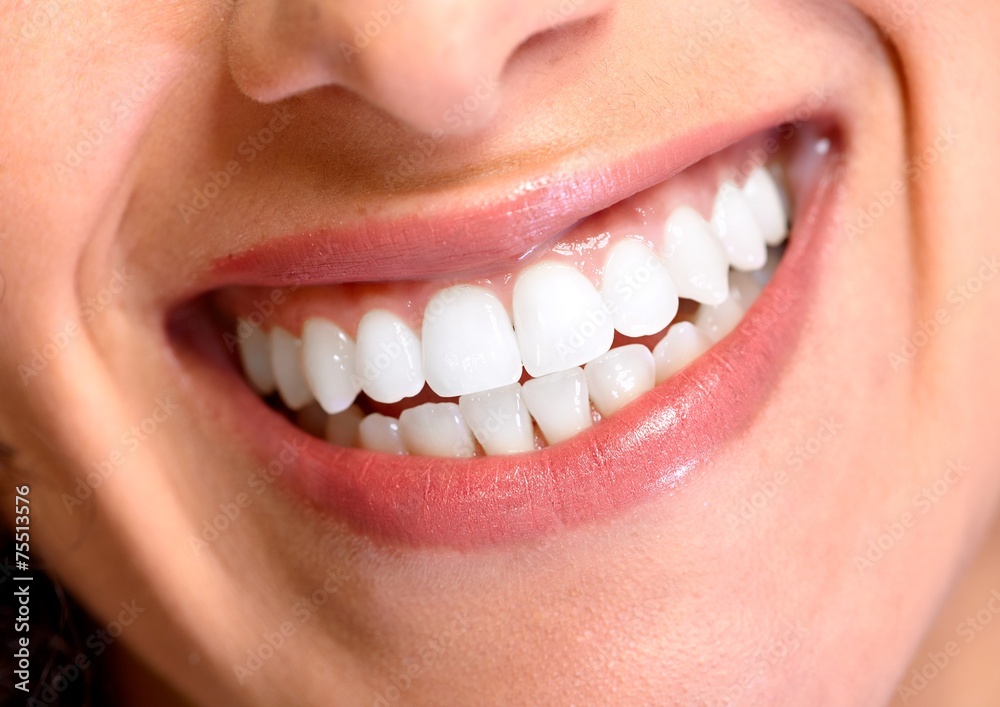 Naklejka premium Beautiful woman smile.