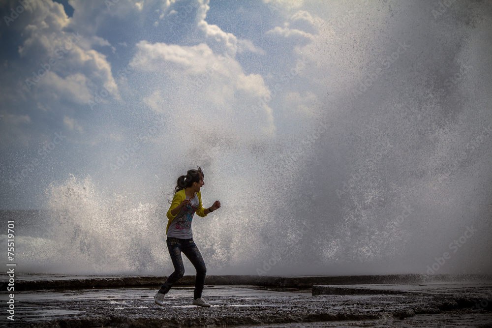 Obraz premium Attractive young girl 