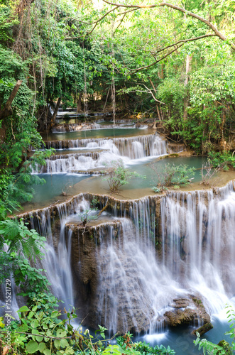 Fototapeta Naklejka Na Ścianę i Meble -  Huay Mae Kamin waterfall