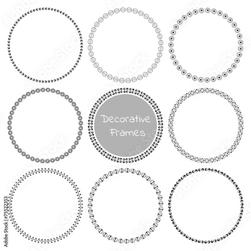 Set of decorative frames