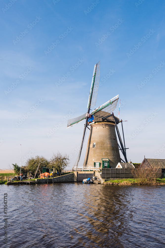 Windmill in Kinderdijk Netherlands Windmill in Kinderdijk Netherlands
