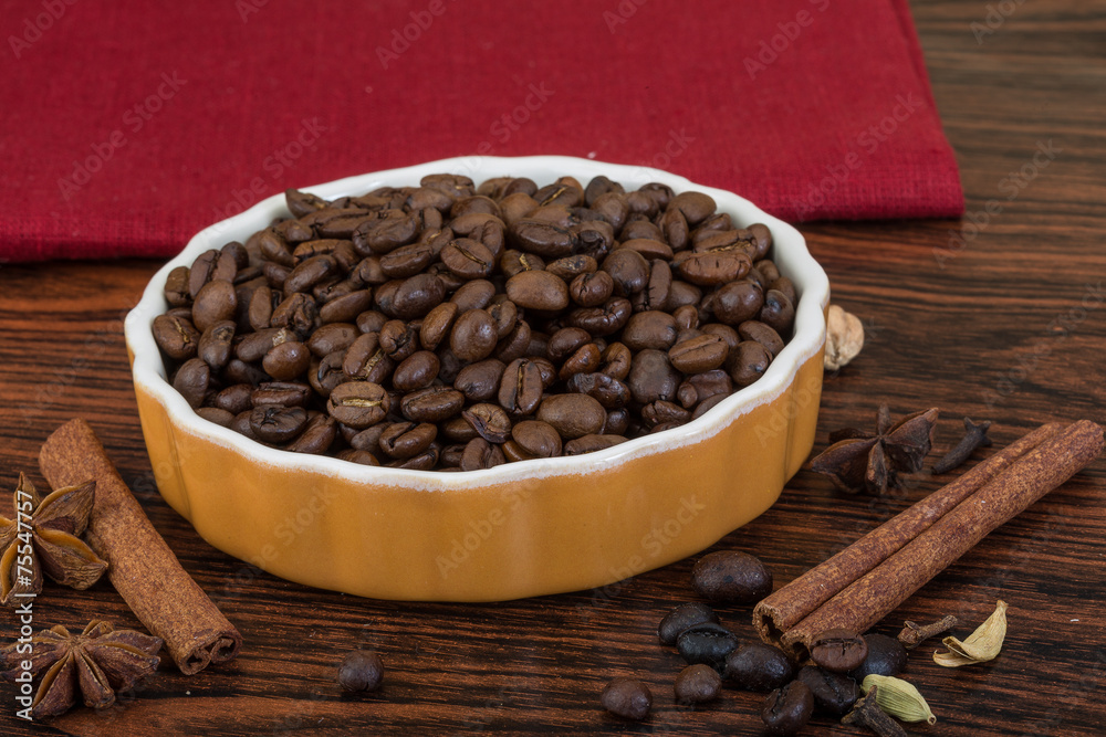 Fototapeta premium Roasted coffee beans