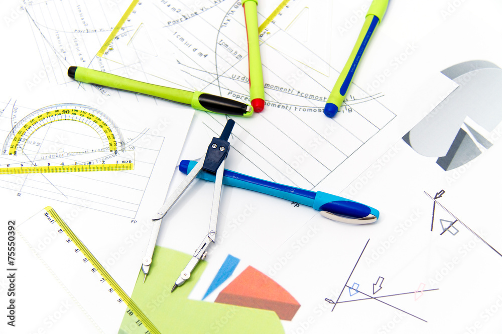 Drawing tools with compass