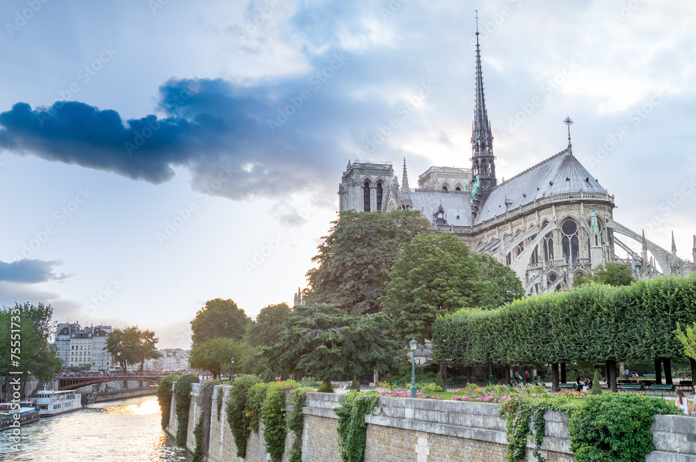 Notre Dame view at dusk, Paris