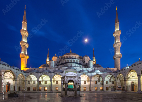 Canvas Print Blue Mosque at night, Istanbul, Turkey