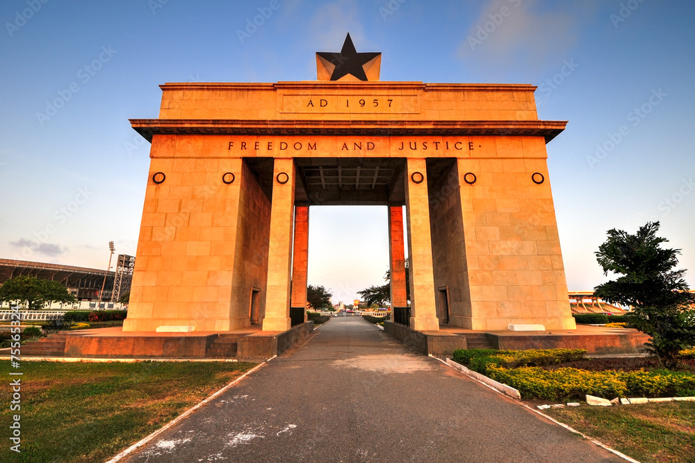Fototapeta premium Independence Arch, Accra, Ghana