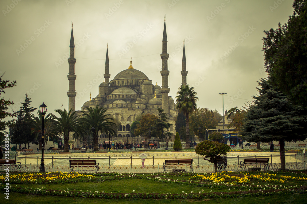View of the Blue Mosque (Sultanahmet Camii) in Istanbul