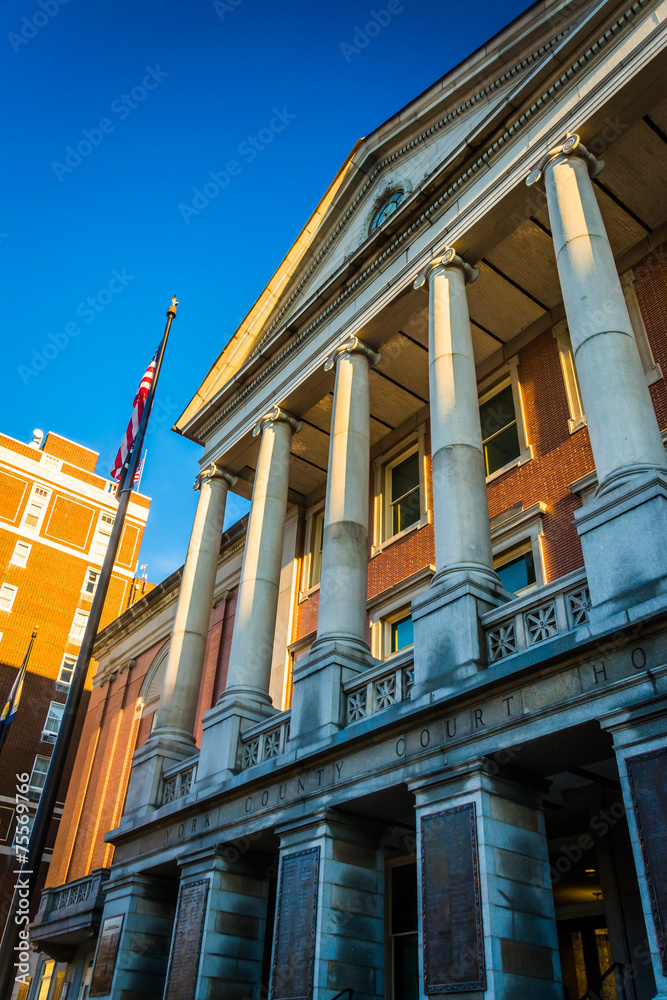 Fototapeta premium The York County Courthouse in downtown York, Pennsylvania.