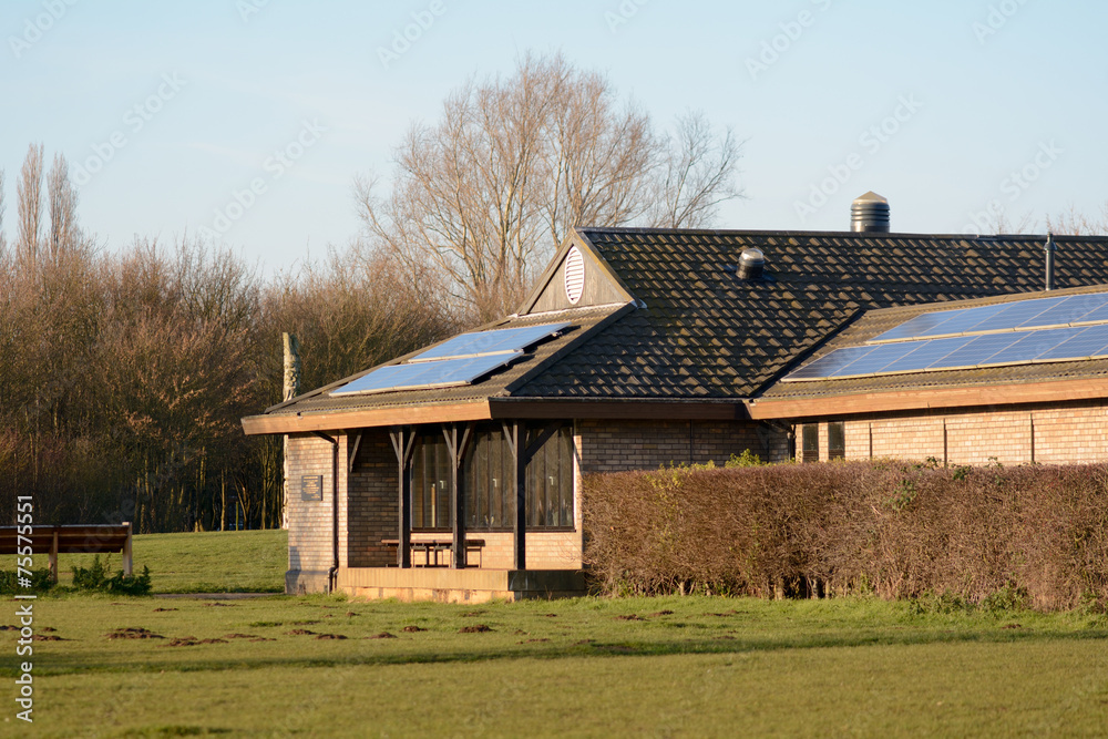 Obraz premium Solar panels on roof of building