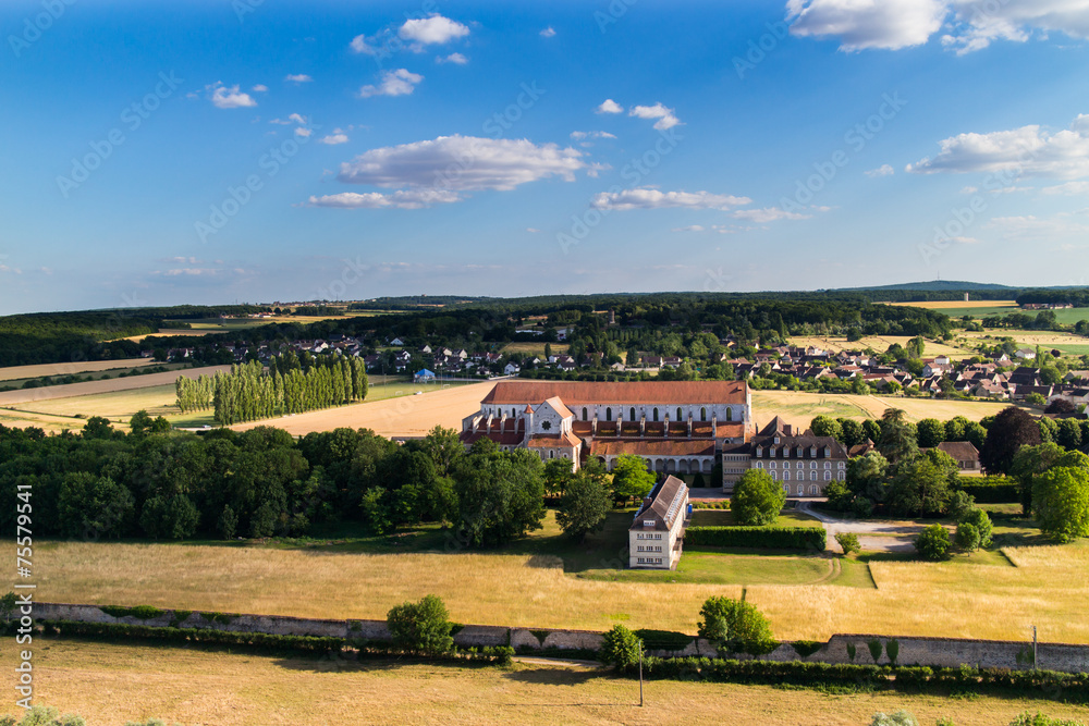 Naklejka premium Abbaye de Pontigny