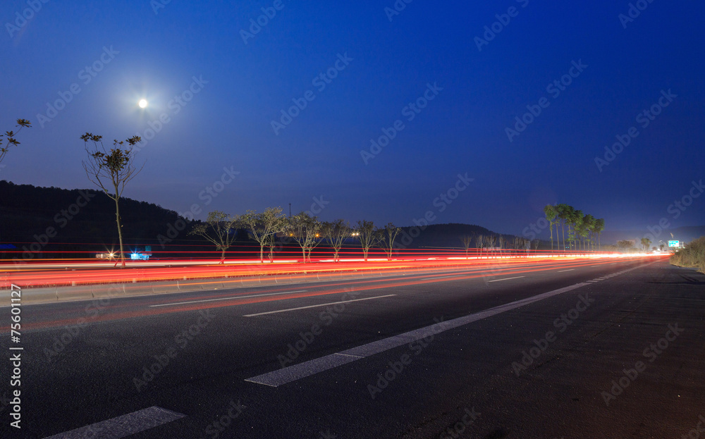 Fototapeta premium night transportation