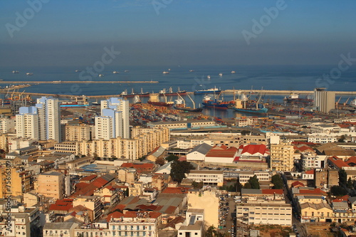 Alger et son port de commerce, Algérie