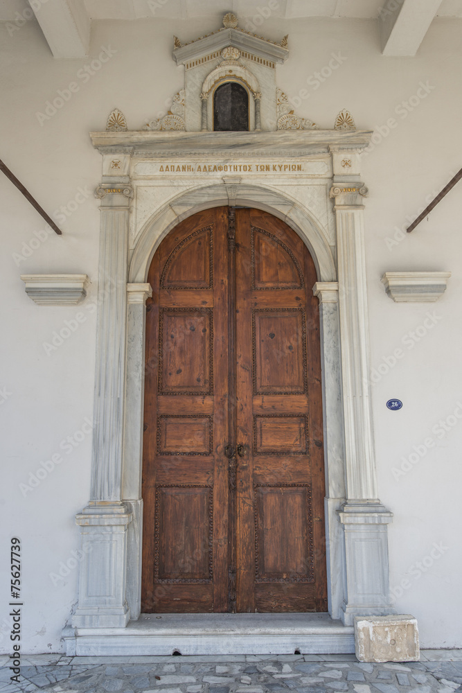 agios church voukolos