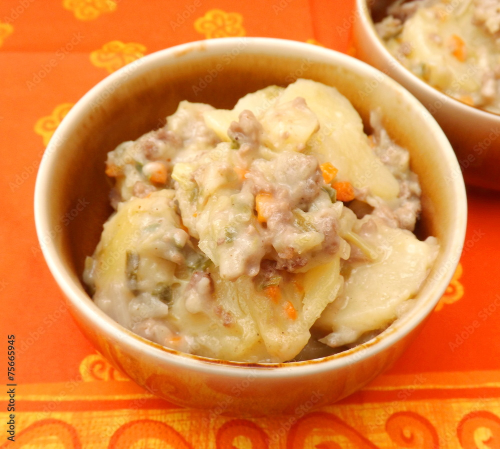 Kartoffelauflauf mit Hackfleisch Kartoffelauflauf mit Hackfleisch