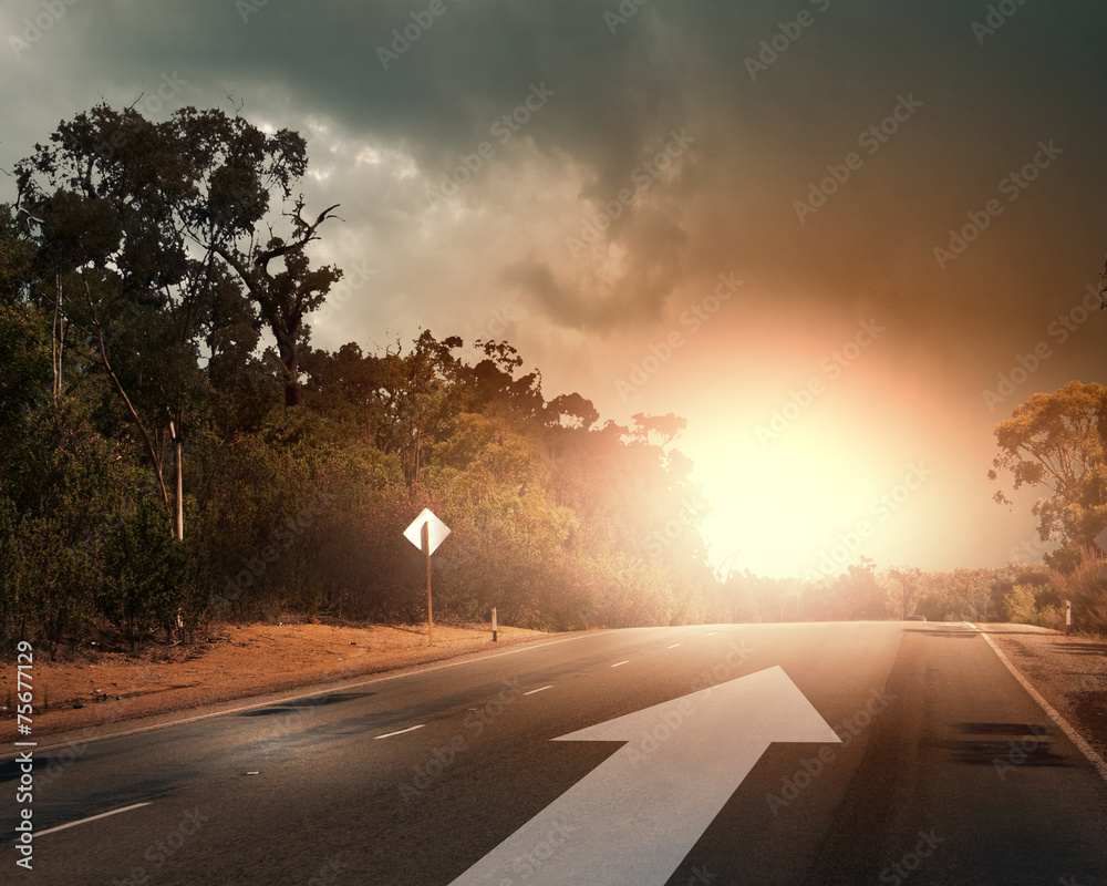 Obraz premium Arrow on road