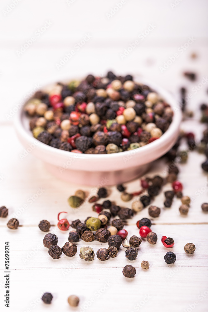 Multi color pepper seeds, hot spices Multi color pepper seeds, hot spices