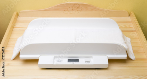 child weight scale