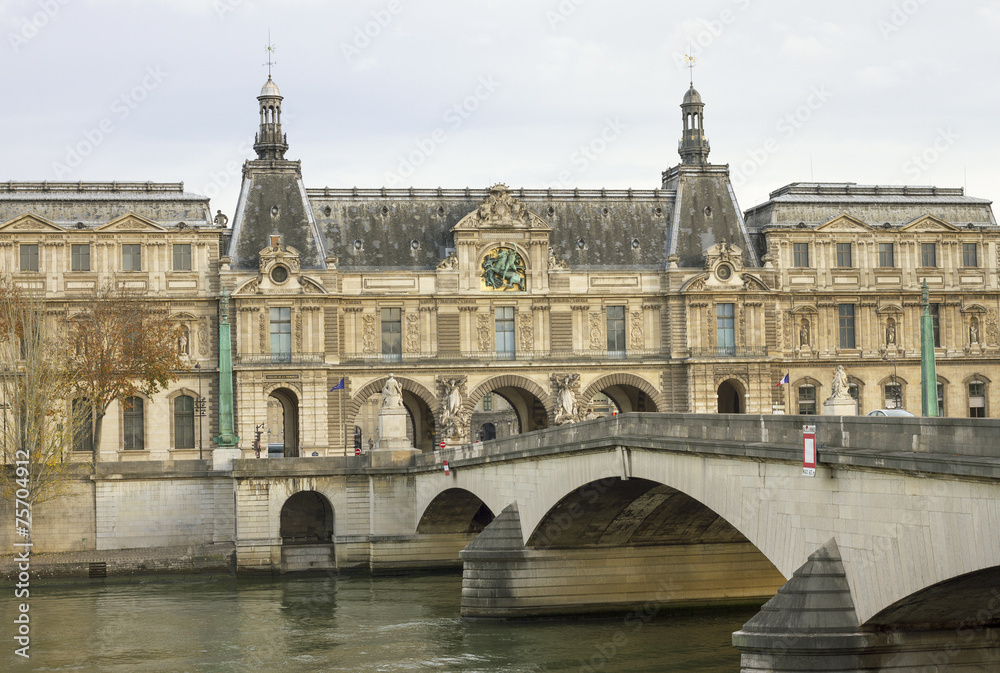  View to the Louvre Museum.