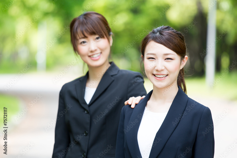 portrait of asian businesswomen in the park portrait of asian businesswomen in the park