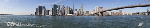 The New York City skyline w Brooklyn Bridge-extra large