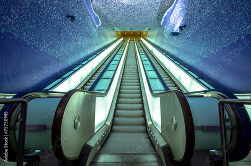 Toledo subway station, Naples