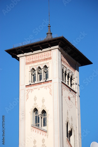 Historischer Thurm eines Palazzo - Italien photo