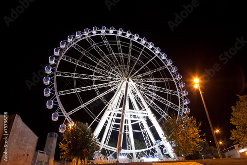 Wallpaper Mural Working big wheel at night in Zaragoza, Spain Torontodigital.ca