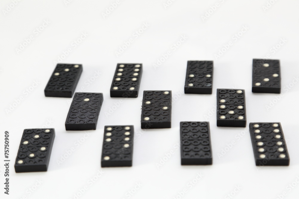 Domino Domino