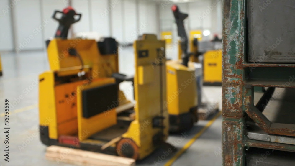 Transporter in a modern storehouse Transporter in a modern storehouse