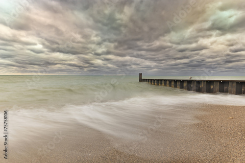 Breakwater © PETER LAKOMY