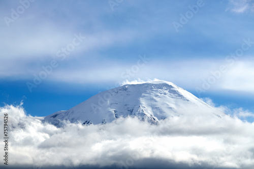 Volcano of Kamcatka © fyb