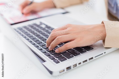 woman hand with business report