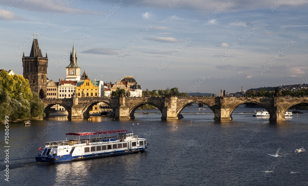 Obraz premium Charles Bridge in Prague, Czech Republic 