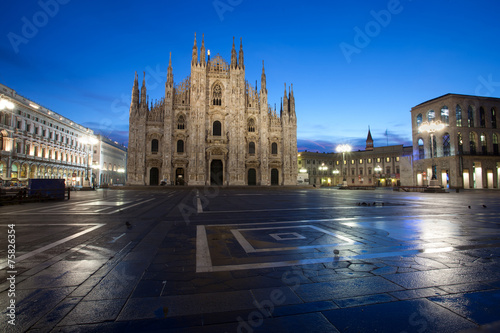 Piazza Duomo all alba