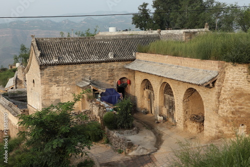 Bergdorf und Bauerndorf Lijiashan in China photo