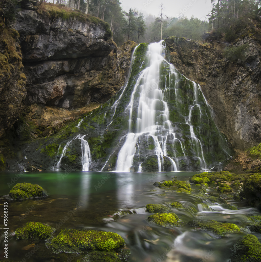 Obraz premium Gollinger Wasserfall