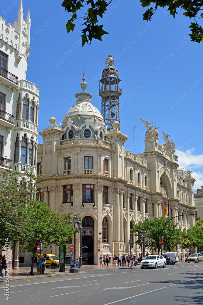 Das Postgebäude am Rathausplatz in Valencia
