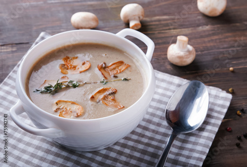 Delicious mushroom soup