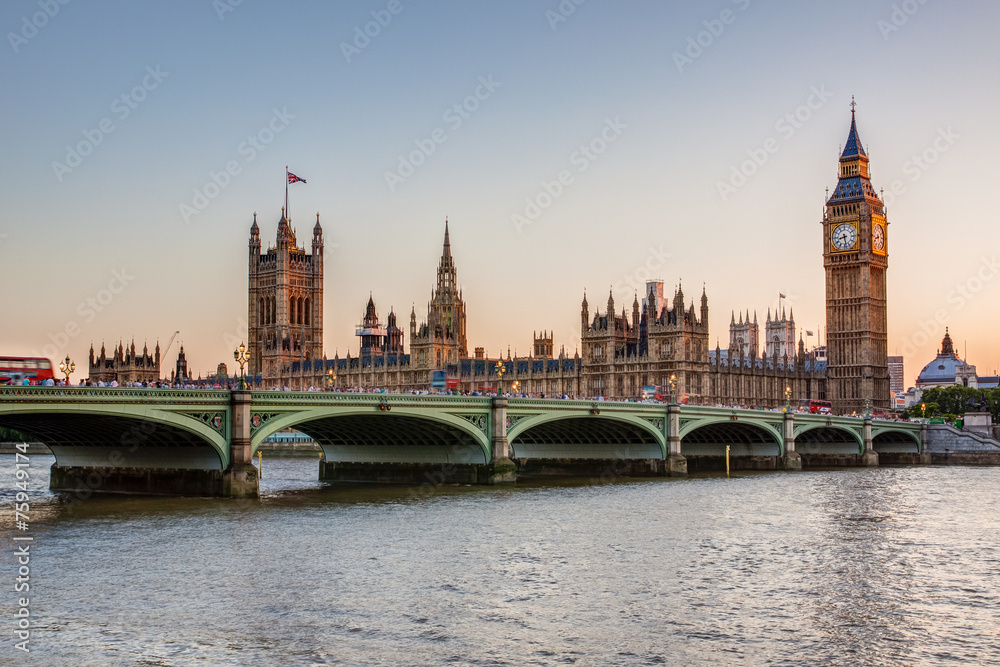 Naklejka premium Houses of Parliament and Big Ben at dusk, London
