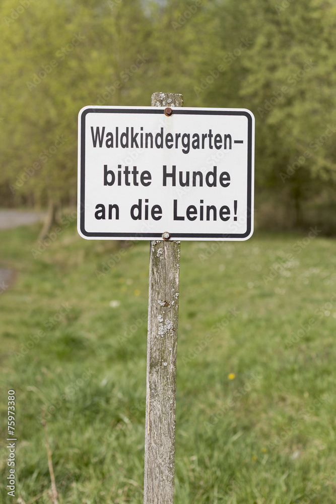 german sign: waldkindergarten