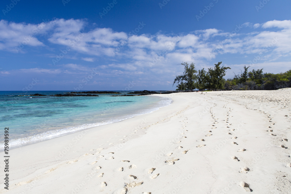 beautiful empty sand beach - romantic destination