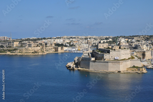 Malta, the picturesque bay of Valetta photo