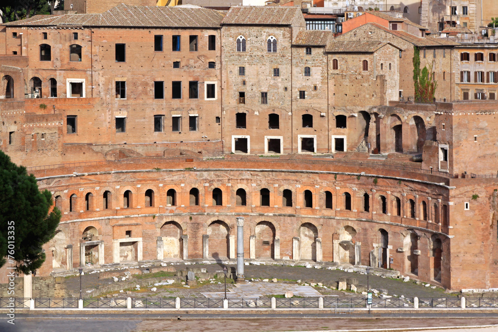 Trajan forum market