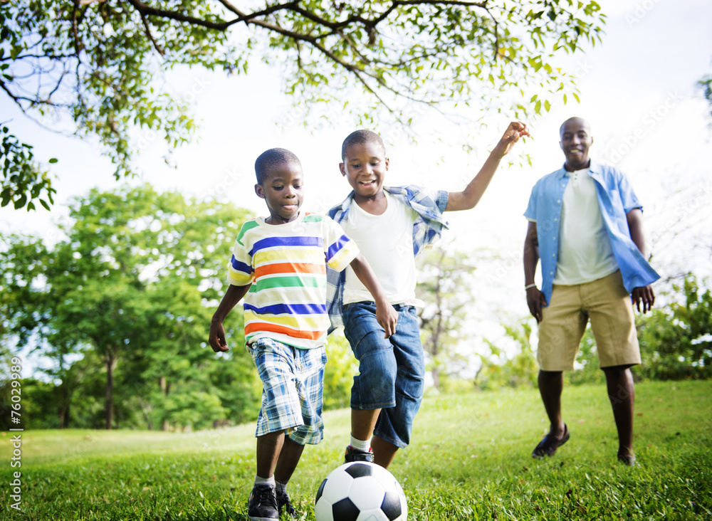 Obraz premium African Family Happiness Holiday Vacation Activity Concept