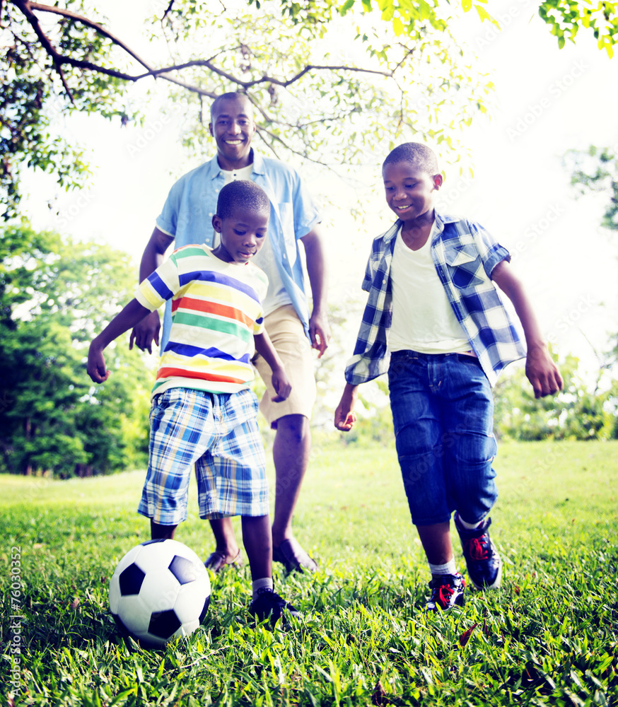 Fototapeta premium African Family Happiness Holiday Vacation Activity Concept