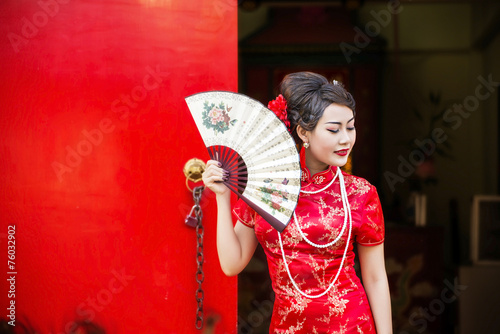 Картината върху платно Chinese woman red dress traditional cheongsam