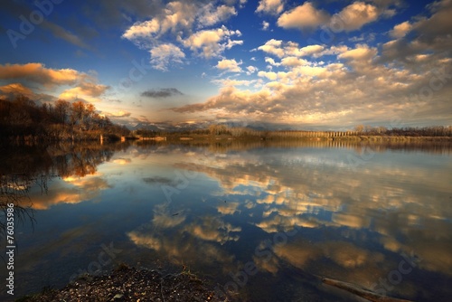 Lago di Ragogna(italia) © gianfranco pucher