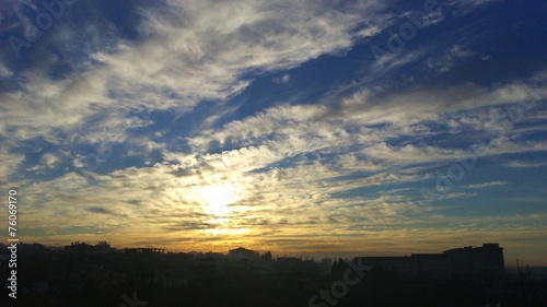 Güneş ve bulutlar © sedric