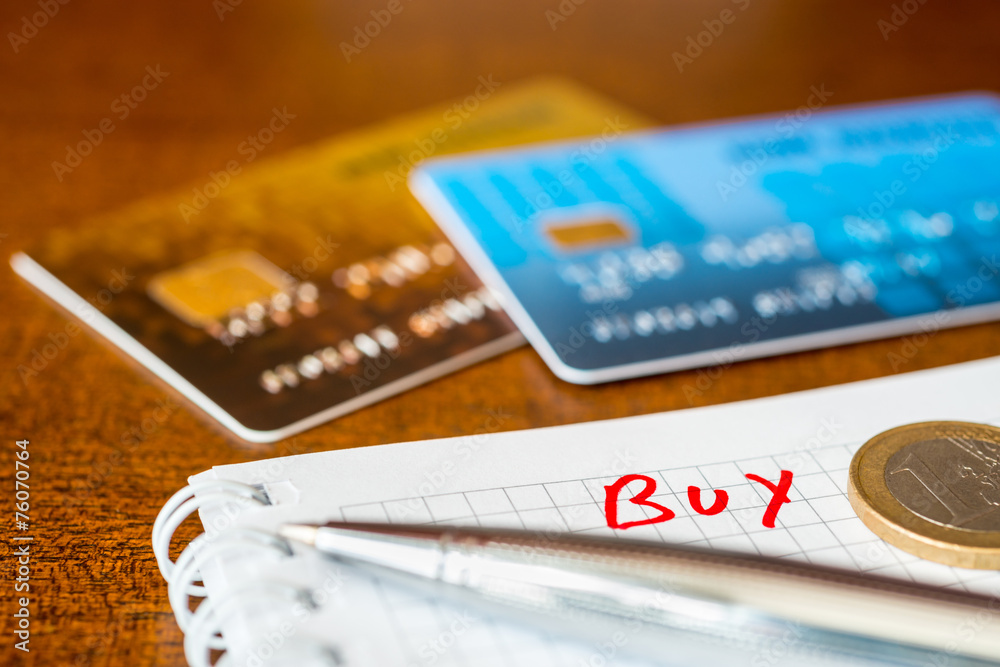 What to buy, ideas for shopping, credit cards with a pen What to buy, ideas for shopping, credit cards with a pen