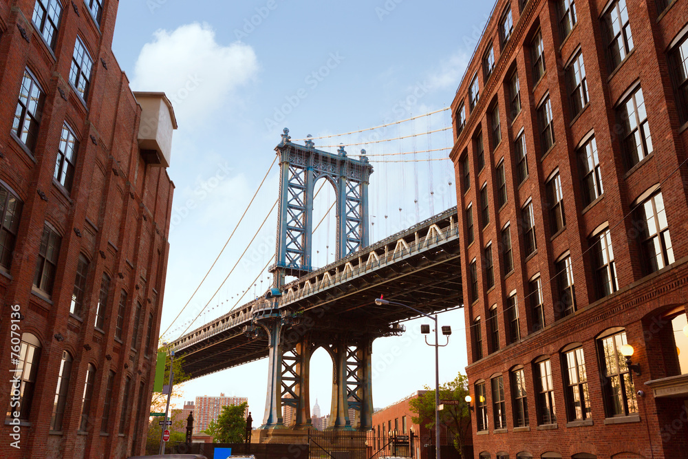 Fototapeta premium Manhattan Bridge New York NY NYC z Brooklynu
